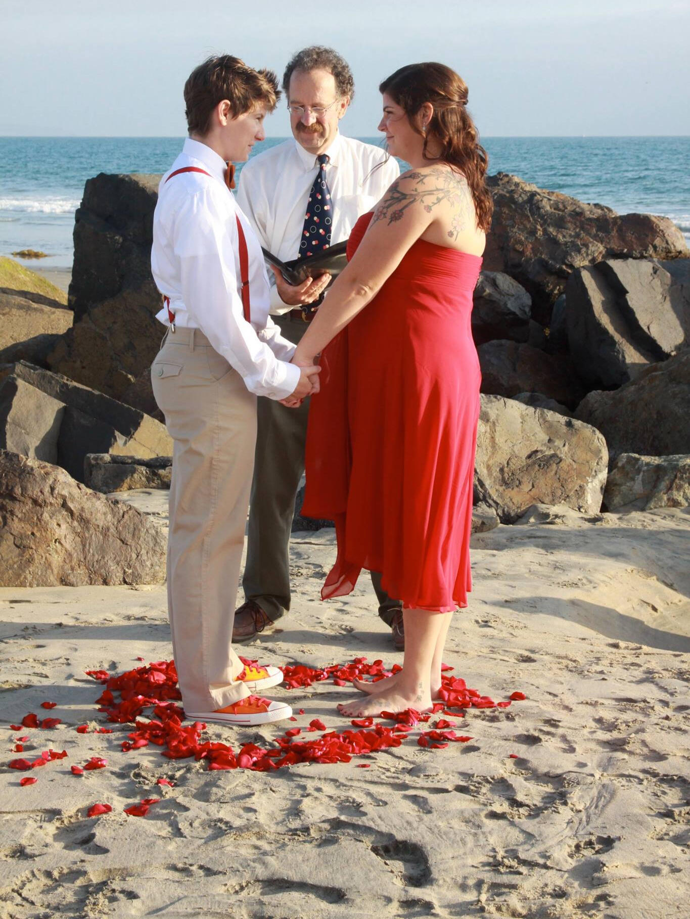 LGBTQ San Diego Weddings 619.674.4332 San Diego LGBTQ weddings. Beach weddings